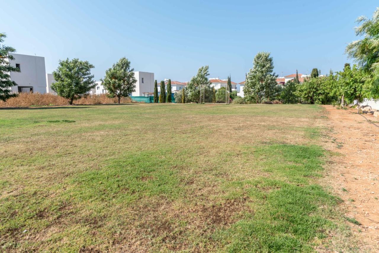 Mythical Sands Resort & Spa, Evilion Apartment Paralímni Kültér fotó
