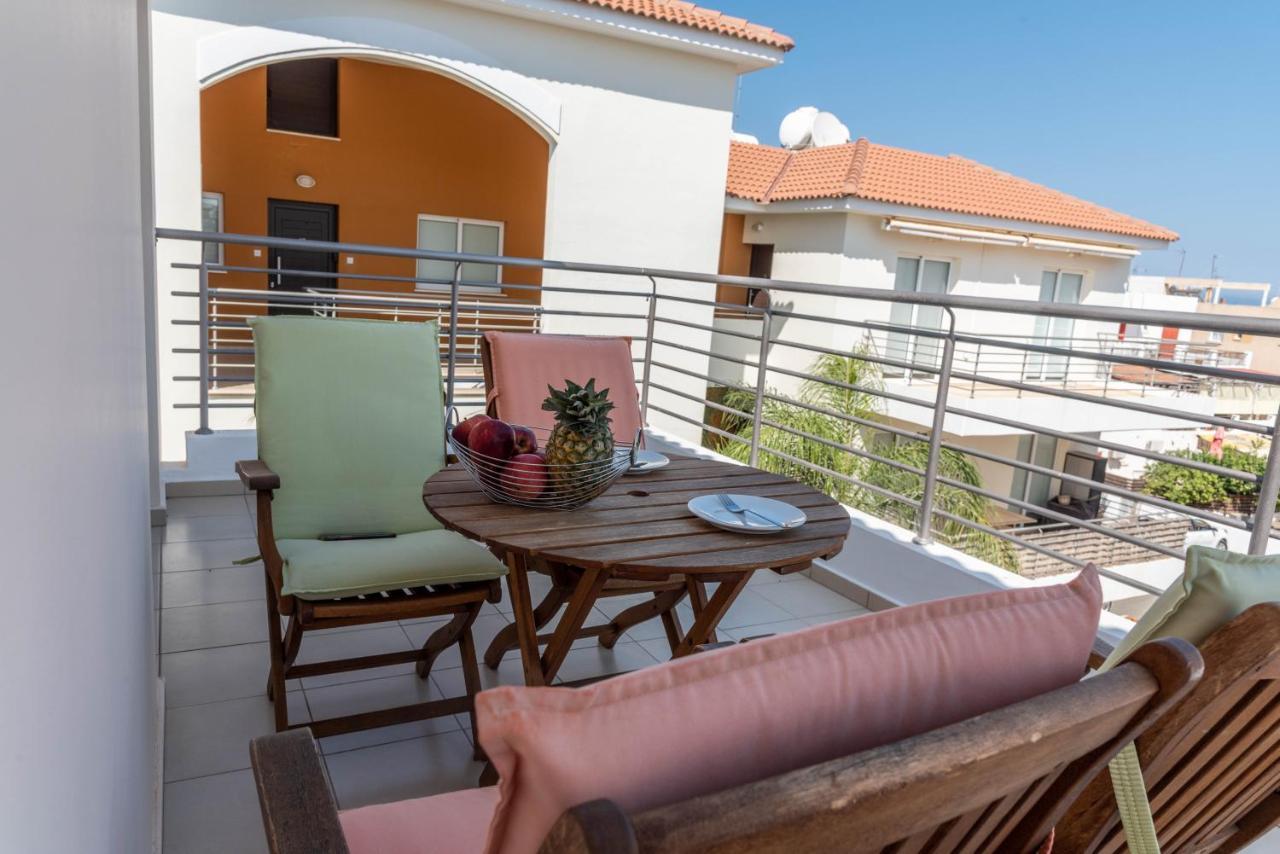 Mythical Sands Resort & Spa, Evilion Apartment Paralímni Kültér fotó